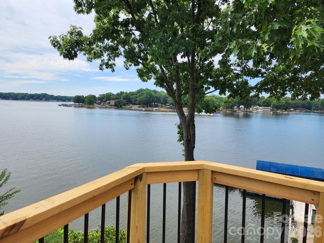 248 Periwinkle Lane, Lexington, NC 27292