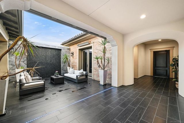 14849 Chesfield Ct, San Diego, CA 92127