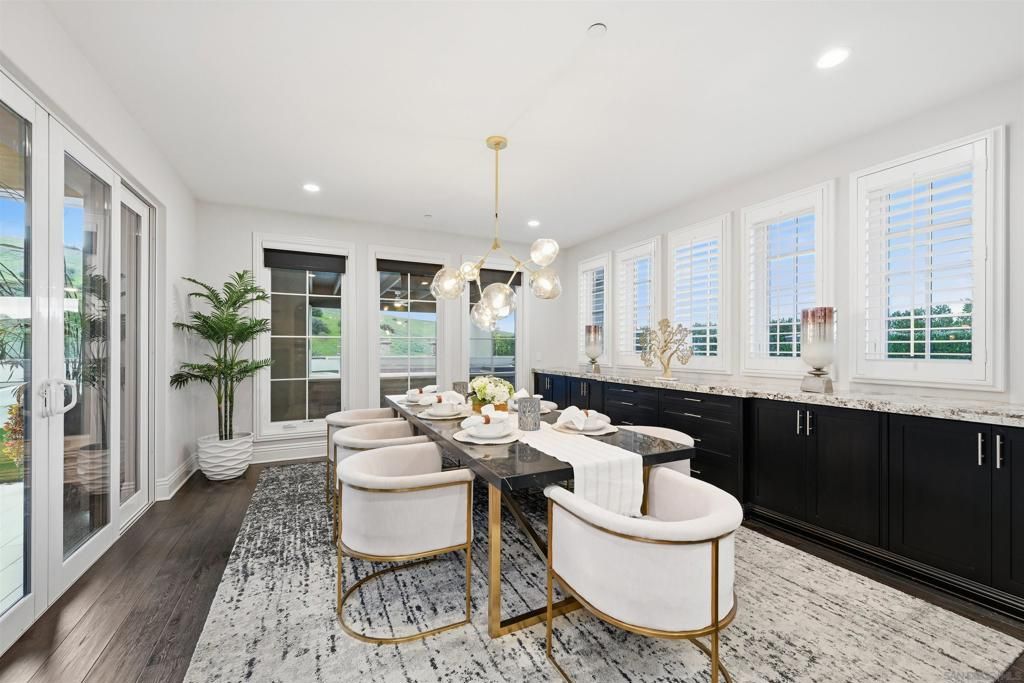 Image 13 of property listing at 14849 Chesfield Ct, San Diego, CA 92127