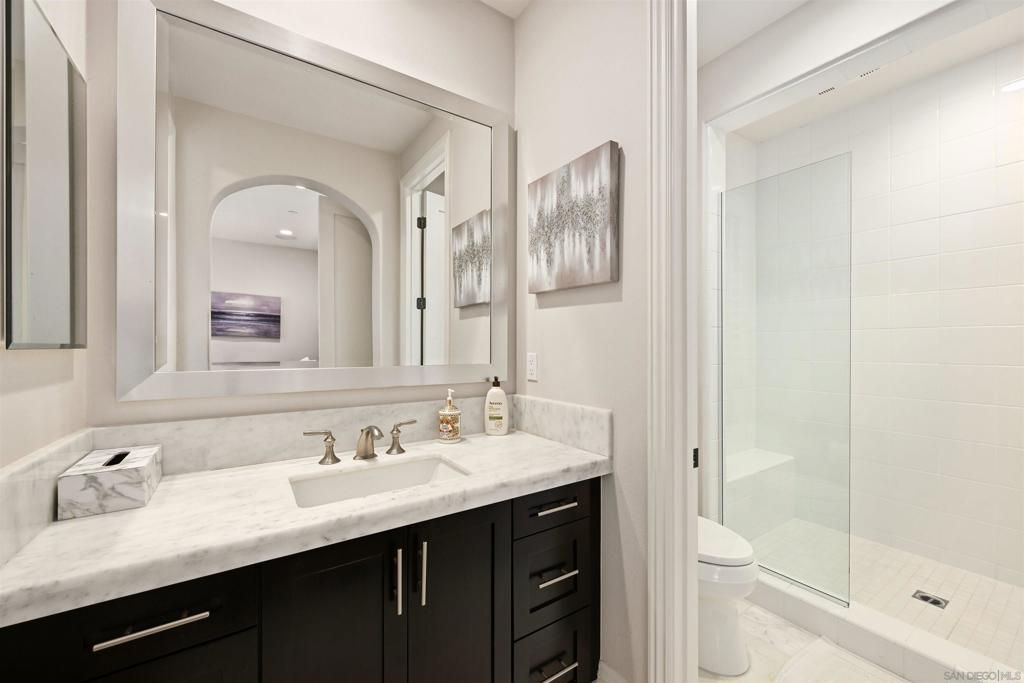 Image 28 of property listing at 14849 Chesfield Ct, San Diego, CA 92127