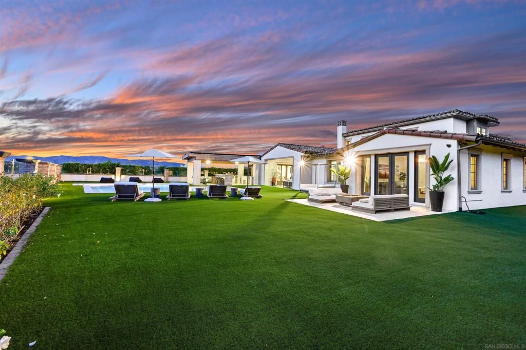 Image 39 of property listing at 14849 Chesfield Ct, San Diego, CA 92127