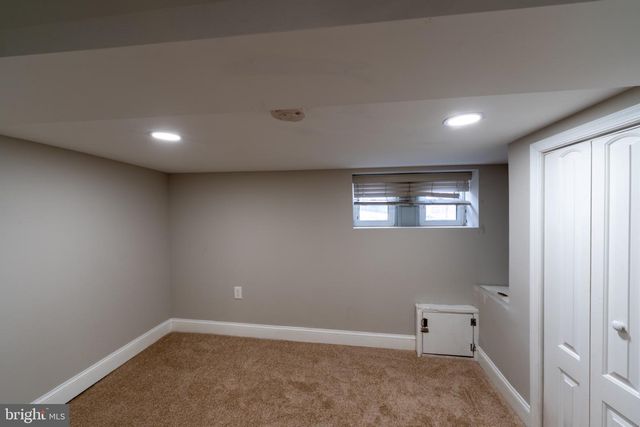 1521 CARSWELL ST, Baltimore, MD 21218
