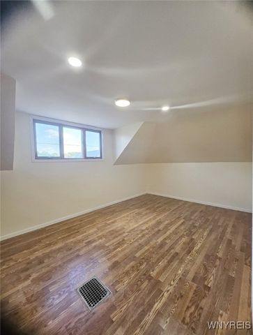 88 Woodell Avenue, Cheektowaga, NY 14211