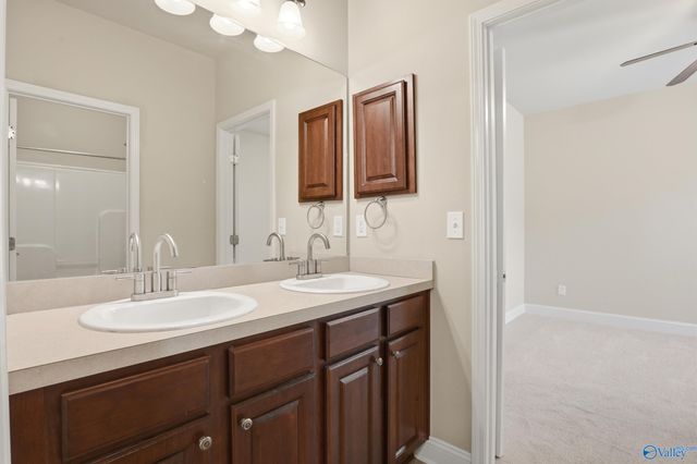 622 Summer Cove Circle NW, Madison, AL 35757