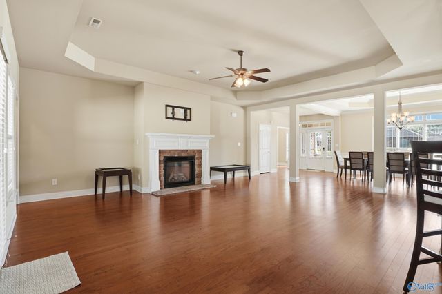 622 Summer Cove Circle NW, Madison, AL 35757