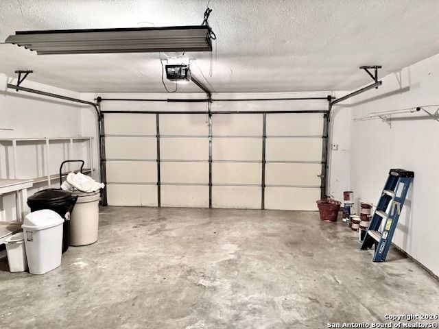 1104 Newhall, Beeville, TX 78102