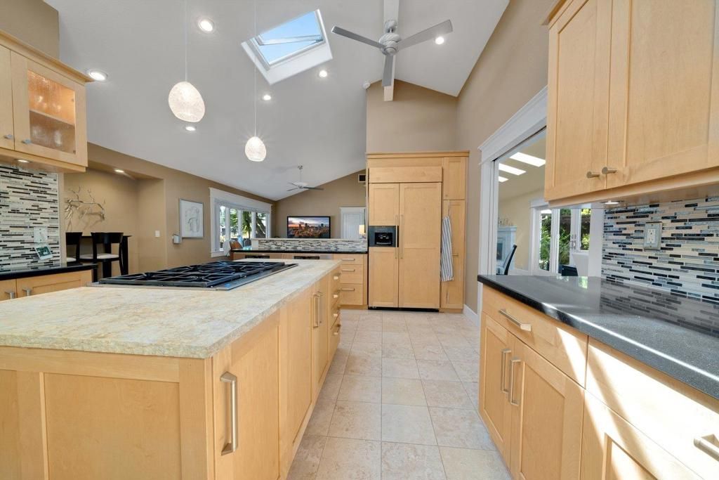 Image 14 of property listing at 1155 Via Jose, San Jose, CA 95120