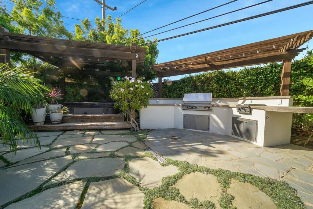 Image 33 of property listing at 1155 Via Jose, San Jose, CA 95120