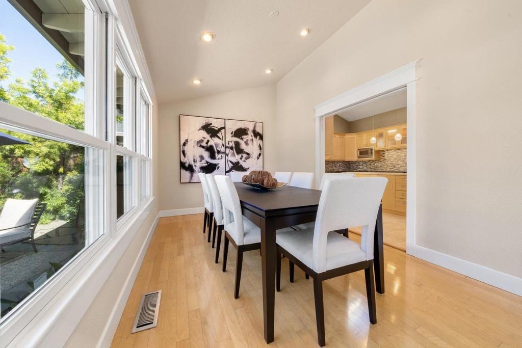 Image 9 of property listing at 1155 Via Jose, San Jose, CA 95120