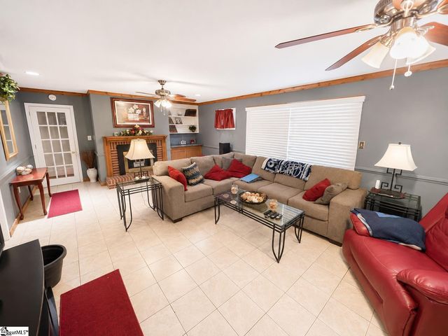 2501 Belaire Circle, Anderson, SC 29621