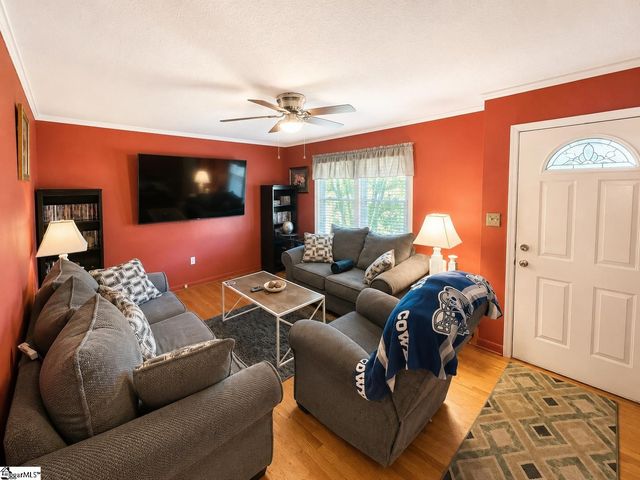 2501 Belaire Circle, Anderson, SC 29621