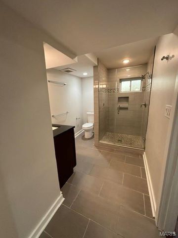 7541 Delmar Boulevard, University City, MO 63130