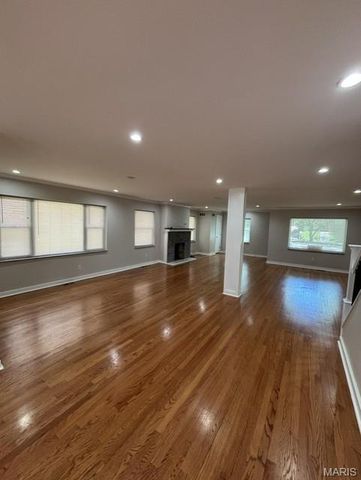 7541 Delmar Boulevard, University City, MO 63130