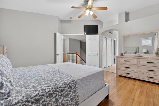 810 River Raft Ct, Modesto, CA 95351