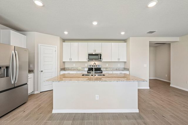 5437 Hampton Park Circle, Vero Beach, FL 32966