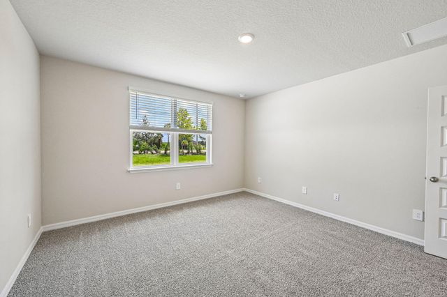 5437 Hampton Park Circle, Vero Beach, FL 32966
