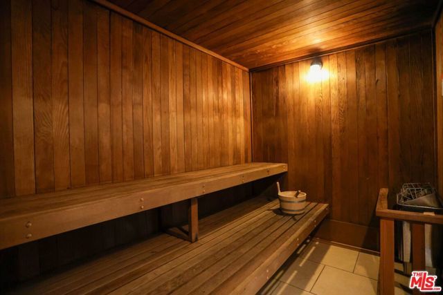 17097 Palisades Circle, Pacific Palisades (los Angeles), CA 90272