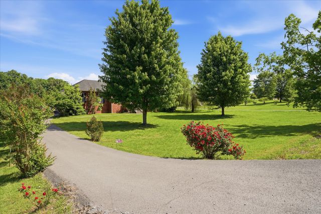 1510 Rapids Rd, Portland, TN 37148
