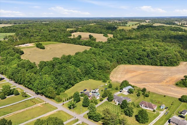 1510 Rapids Rd, Portland, TN 37148