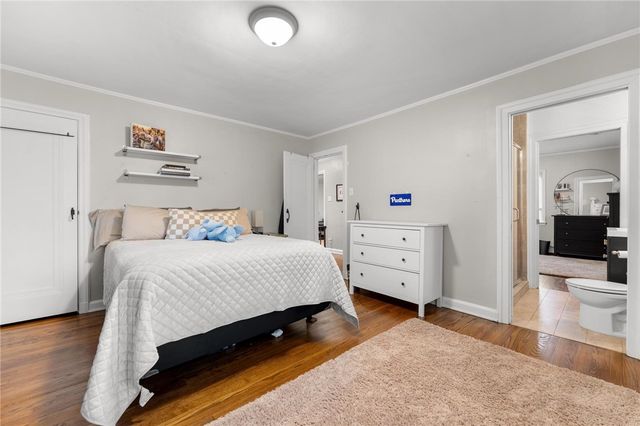 1401 Navahoe Dr, Mt Lebanon, PA 15228