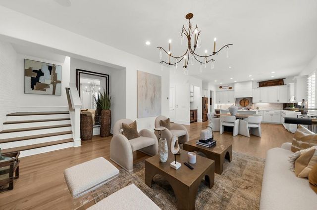 210 North Esplanade, Alpharetta, GA 30009