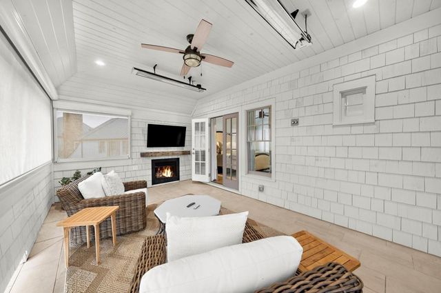 210 North Esplanade, Alpharetta, GA 30009