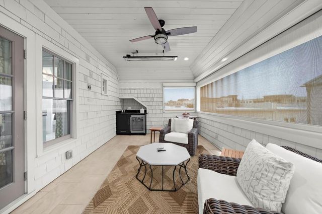 210 North Esplanade, Alpharetta, GA 30009