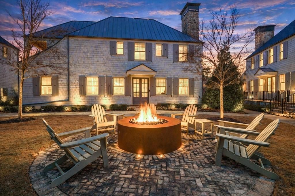 210 North Esplanade, Alpharetta, GA 30009