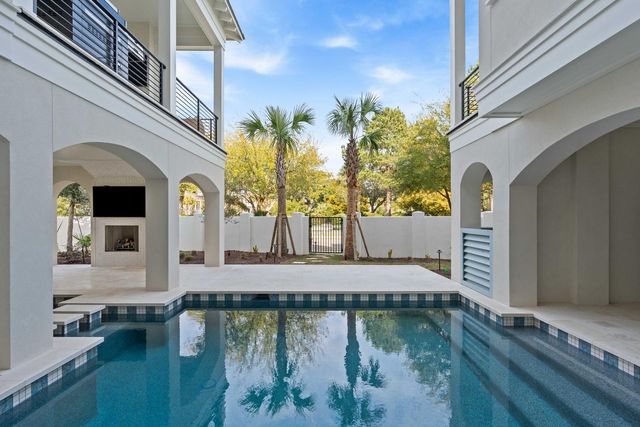 492 Creek Landing Street, Charleston, SC 29492