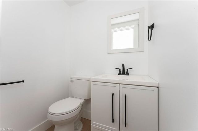 539 Westview Drive, Winston-salem, NC 27103