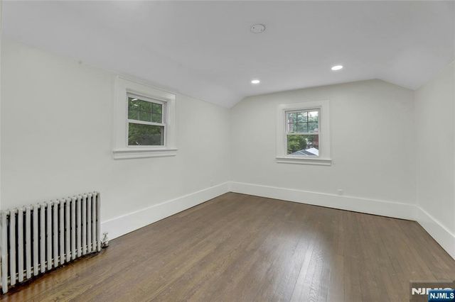 1087 Lambert Road, Teaneck, NJ 07666
