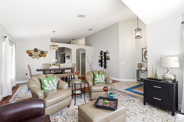 2501 BALMORAL DR, Kissimmee, FL 34744