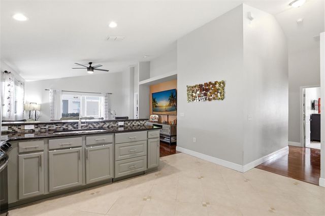 2501 BALMORAL DR, Kissimmee, FL 34744