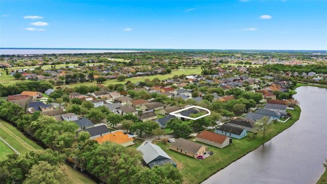 2501 BALMORAL DR, Kissimmee, FL 34744