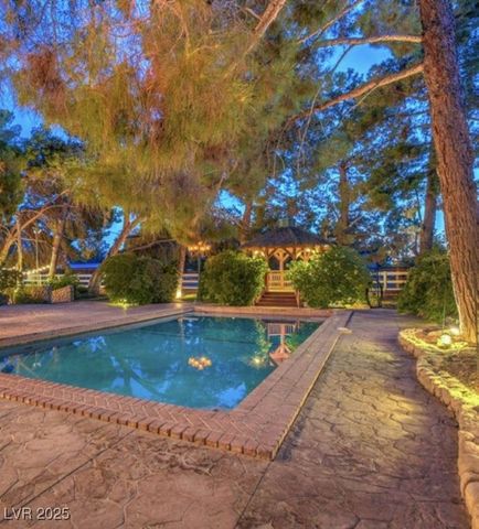 8213 Rancho Destino Road, Las Vegas, NV 89123