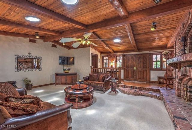 8213 Rancho Destino Road, Las Vegas, NV 89123