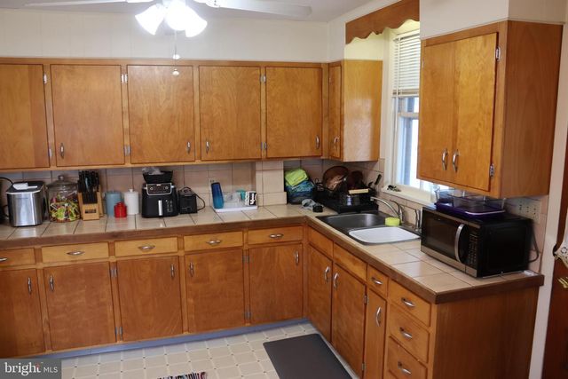 333 & 335 N CATHERINE ST, Middletown, PA 17057