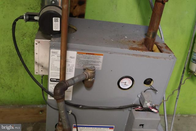 333 & 335 N CATHERINE ST, Middletown, PA 17057