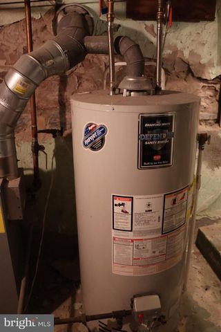 333 & 335 N CATHERINE ST, Middletown, PA 17057