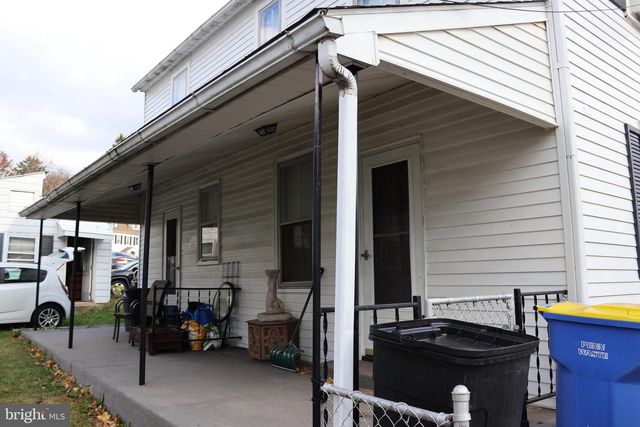 333 & 335 N CATHERINE ST, Middletown, PA 17057