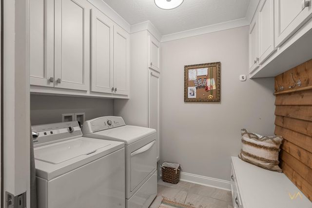 100 Greenwood Pl, Hattiesburg, MS 39402