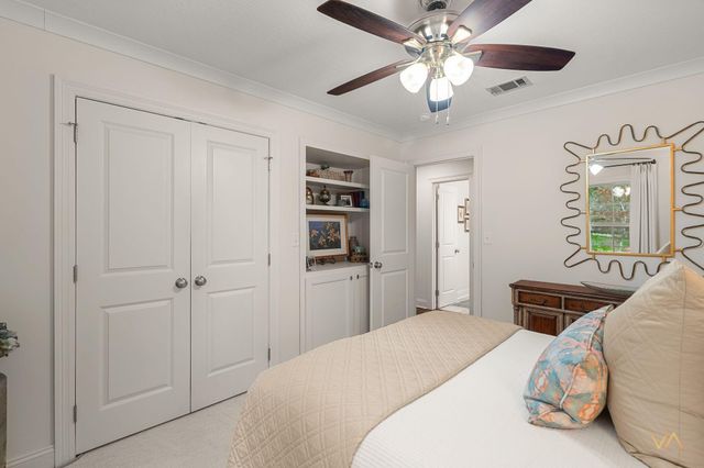 100 Greenwood Pl, Hattiesburg, MS 39402