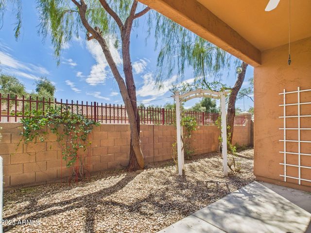 6334 S BLAKE Street, Gilbert, AZ 85298