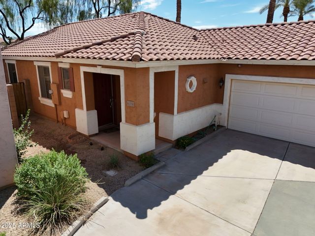 6334 S BLAKE Street, Gilbert, AZ 85298