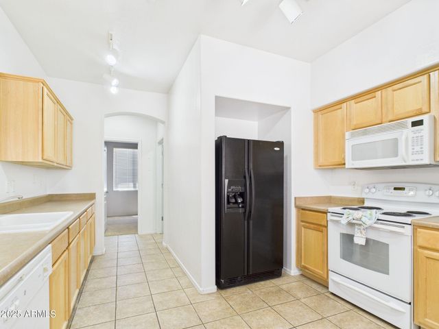 6334 S BLAKE Street, Gilbert, AZ 85298