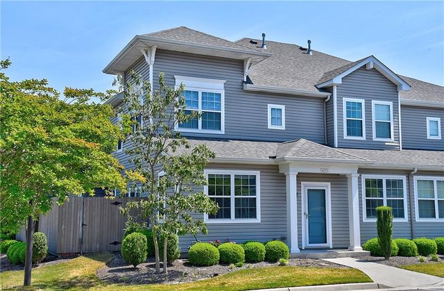 4053 Trenwith LN, Virginia Beach, VA 23456