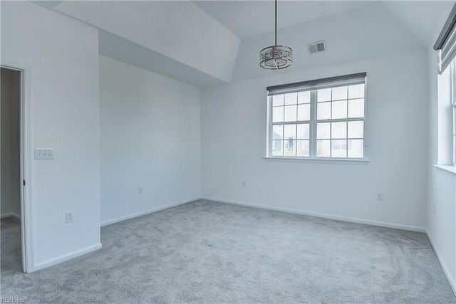 4053 Trenwith LN, Virginia Beach, VA 23456