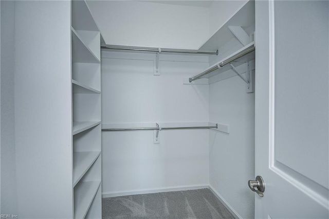 4053 Trenwith LN, Virginia Beach, VA 23456