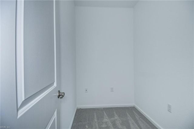 4053 Trenwith LN, Virginia Beach, VA 23456