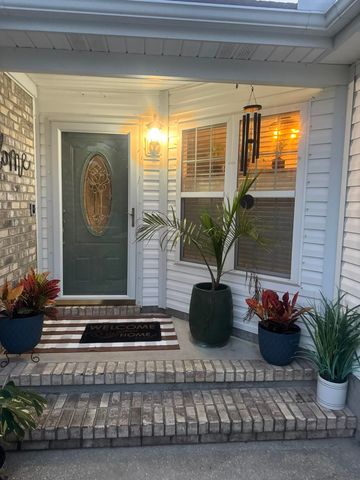 9645 Sullivan Dr., Murrells Inlet, SC 29576
